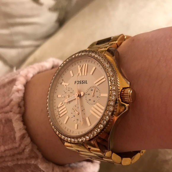 Fossil Watch - Picture 2 of 11